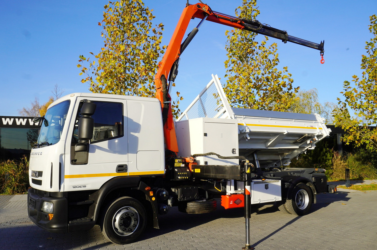 IVECO Eurocargo 120E18 Crane Palfinger / 3-way tipper / sleeper cab - قلابات, شاحنة كرين: صور 2 IVECO Eurocargo 120E18 Crane Palfinger / 3-way tipper / sleeper cab - قلابات, شاحنة كرين: صور 2