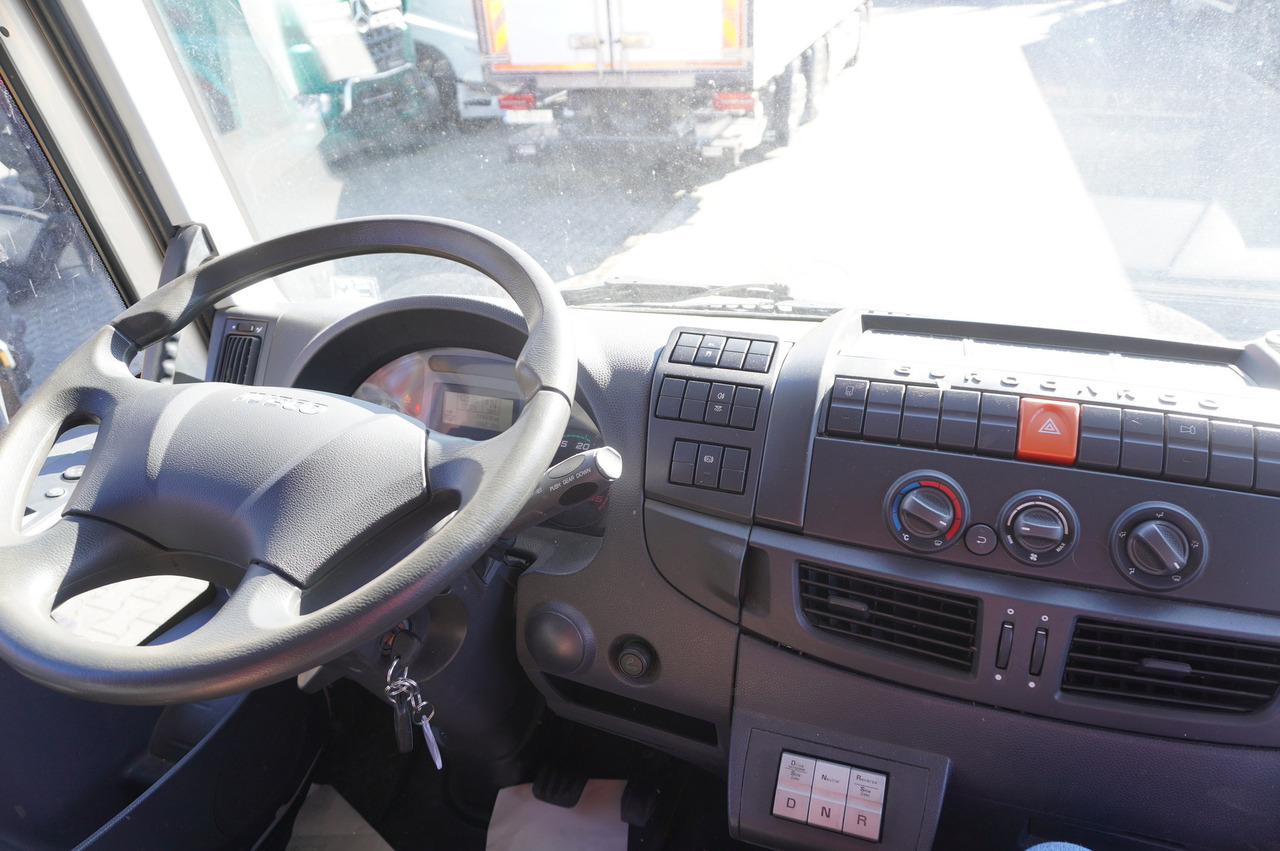 بصندوق مغلق شاحنة IVECO Eurocargo 160E21 / Only 11 thousand km!!! / Box 18 EPAL: صور 20 بصندوق مغلق شاحنة IVECO Eurocargo 160E21 / Only 11 thousand km!!! / Box 18 EPAL: صور 20
