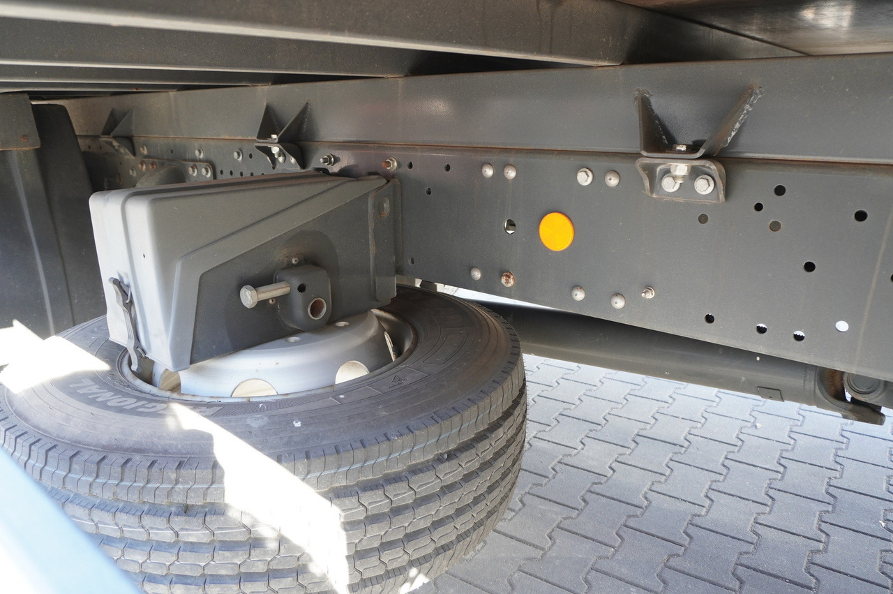 بصندوق مغلق شاحنة IVECO Eurocargo 160E21 / Only 11 thousand km!!! / Box 18 EPAL: صور 12 بصندوق مغلق شاحنة IVECO Eurocargo 160E21 / Only 11 thousand km!!! / Box 18 EPAL: صور 12