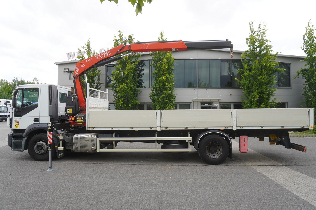 شاحنات مسطحة, شاحنة كرين IVECO STRALIS 19.310 E6 / Flatbed 19 EPAL / FASSI F135 / 225 MTH! / 5.7 T: صور 6