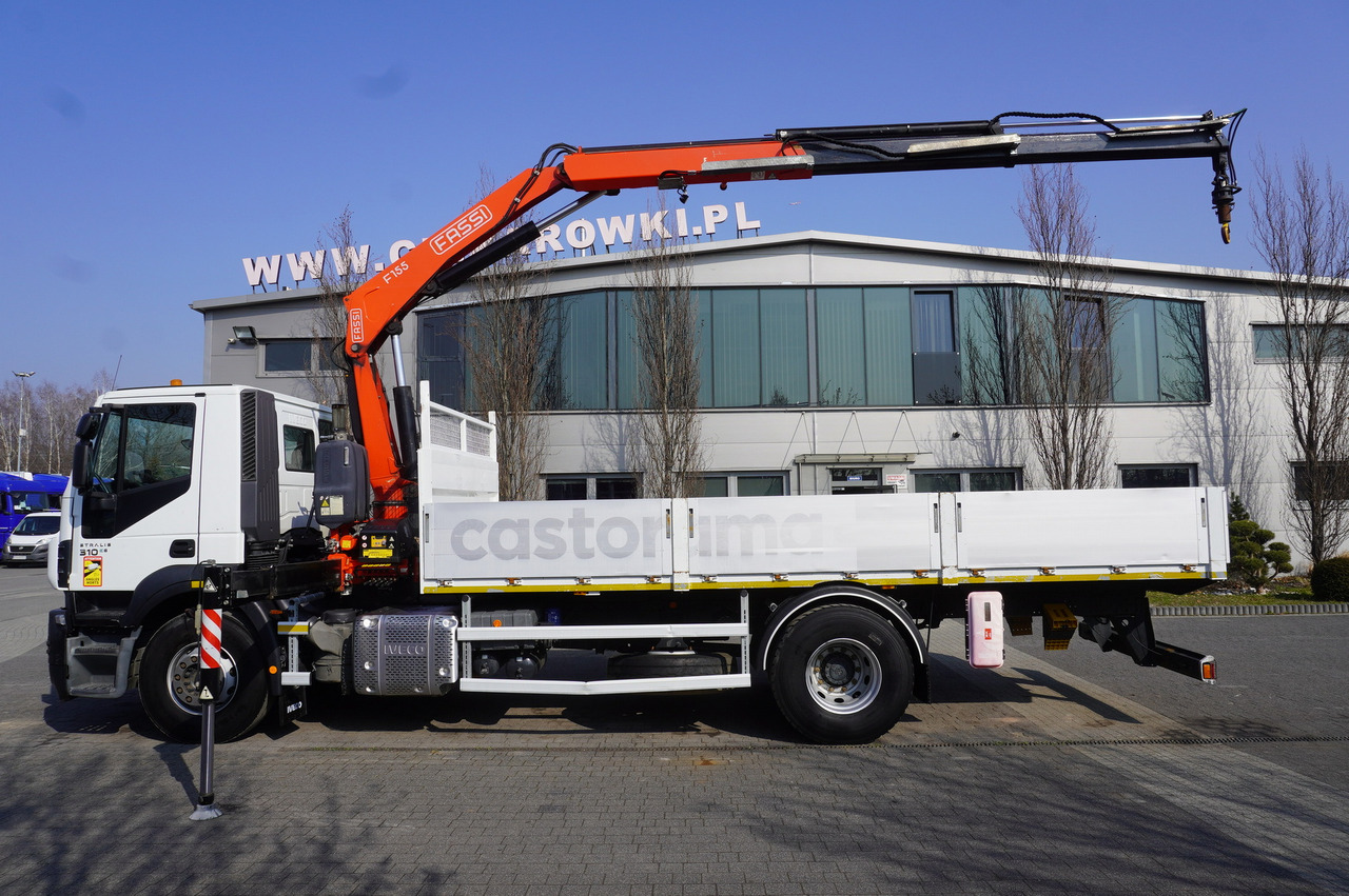 IVECO STRALIS 310 E6 / HDS FASSI 155 6.2 T / 250 thousand km - شاحنة كرين: صور 4 IVECO STRALIS 310 E6 / HDS FASSI 155 6.2 T / 250 thousand km - شاحنة كرين: صور 4