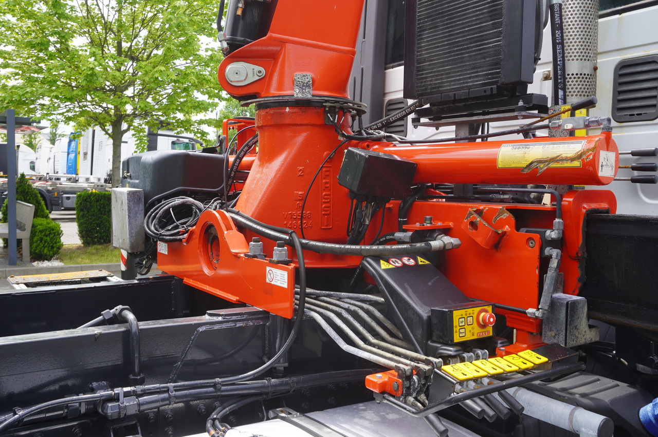 قلابات, شاحنة كرين IVECO STRALIS 330 E6 / FASSI 195A 8.5 T / 3-side tipper: صور 15