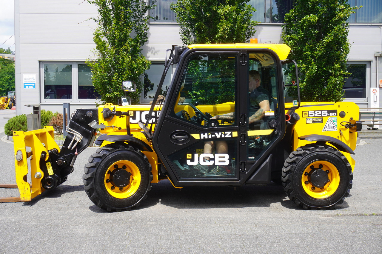 رافعة تلسكوبية JCB 525-60T5 / 2022 / 860 MTH! / 2.5 T / Reach 6 m / joystick: صور 14 رافعة تلسكوبية JCB 525-60T5 / 2022 / 860 MTH! / 2.5 T / Reach 6 m / joystick: صور 14