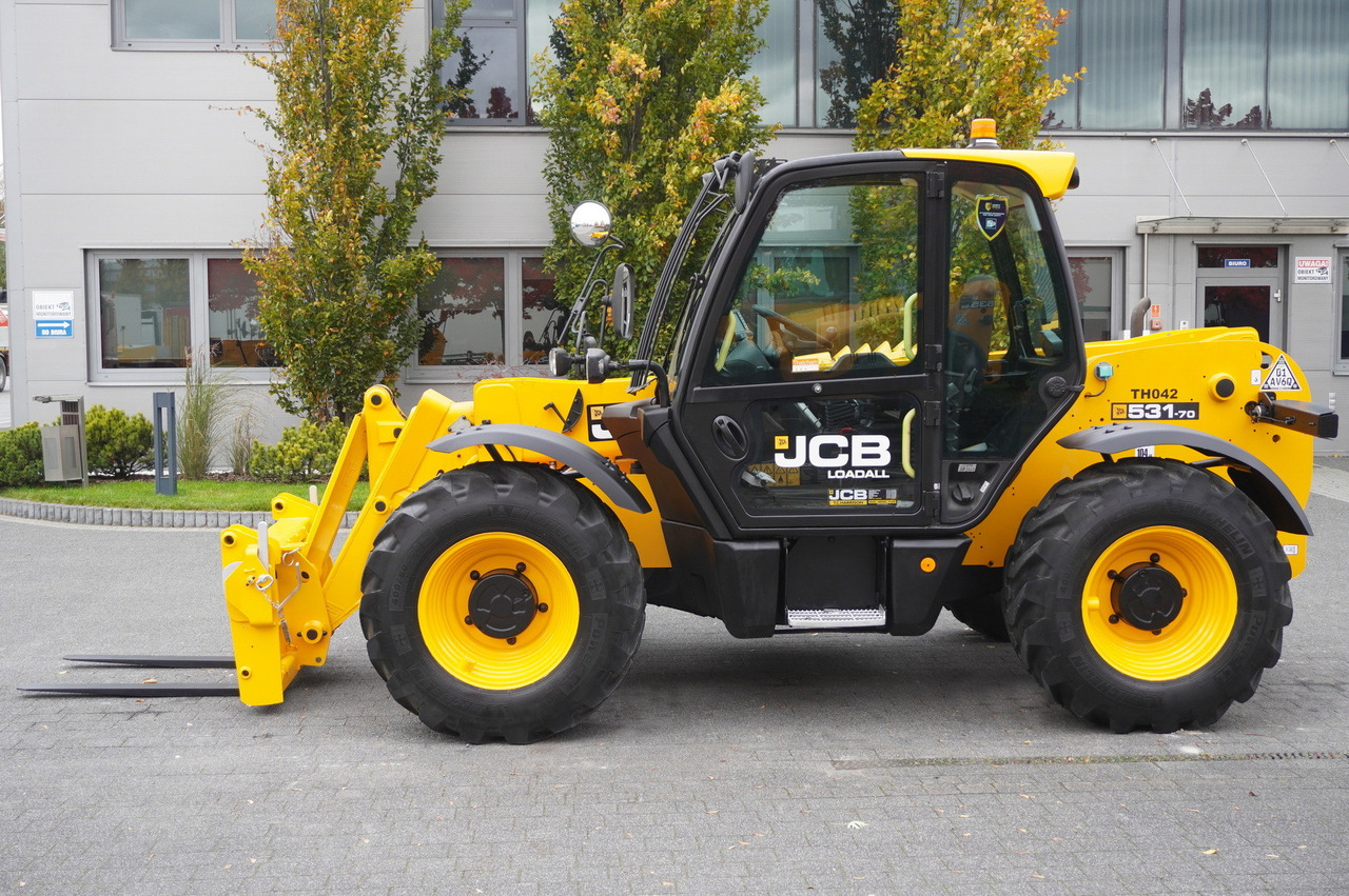JCB 531-70 / 900 MTH telescopic charger! / 3.1 T / 7 M - جرافة ذات عجلات تلسكوبية: صور 3 JCB 531-70 / 900 MTH telescopic charger! / 3.1 T / 7 M - جرافة ذات عجلات تلسكوبية: صور 3