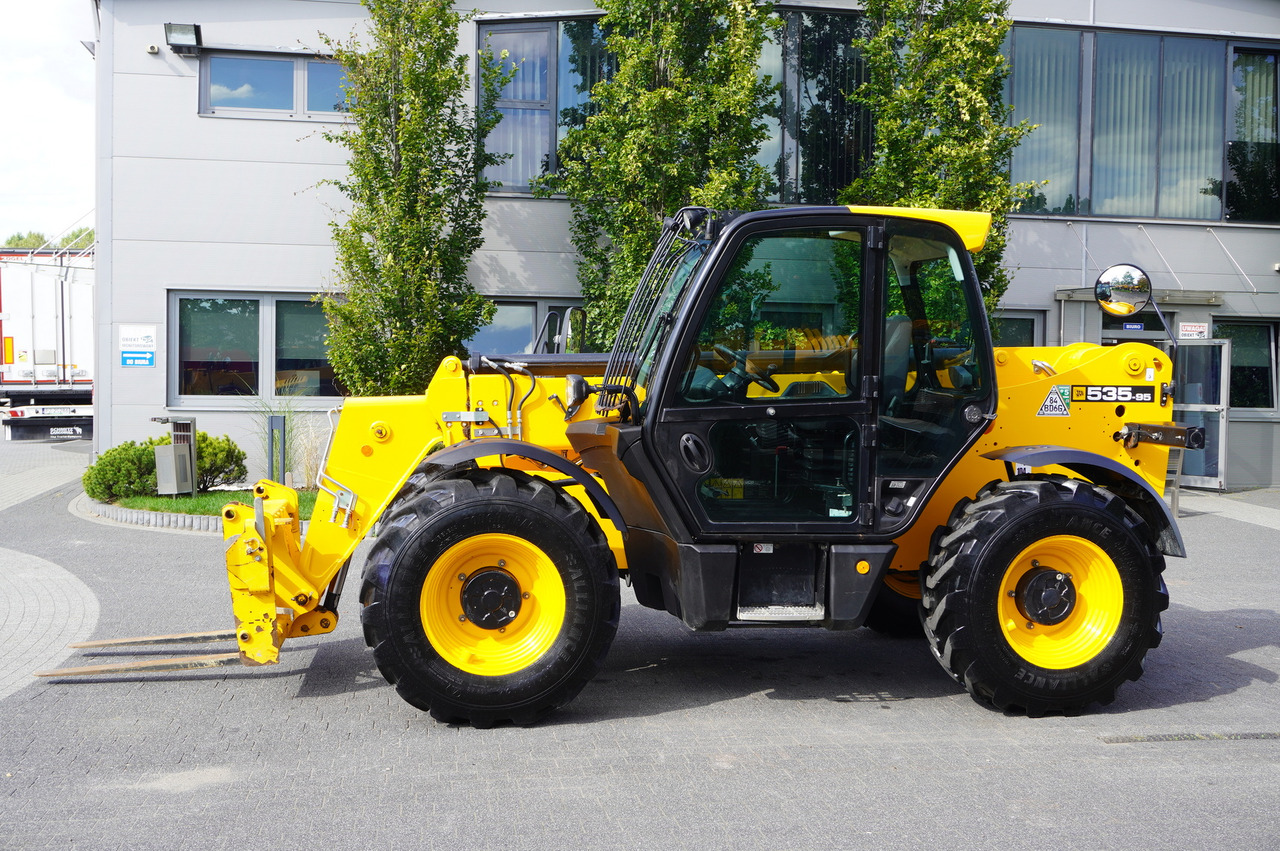 JCB 535-95 / 3.5 T / range 9.5 m / 700 MTH! - رافعة تلسكوبية: صور 4 JCB 535-95 / 3.5 T / range 9.5 m / 700 MTH! - رافعة تلسكوبية: صور 4