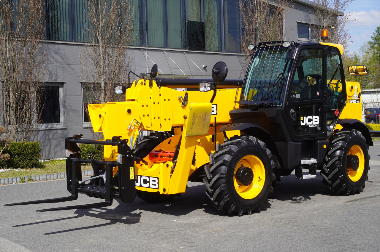 JCB 540-170 Telescopic Loader / 17m / joystick - رافعة تلسكوبية: صور 3 JCB 540-170 Telescopic Loader / 17m / joystick - رافعة تلسكوبية: صور 3