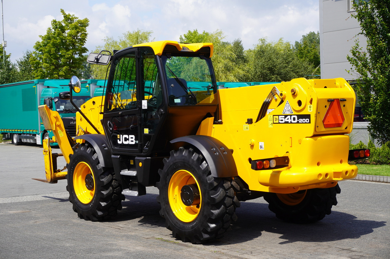 JCB 540-200 Telescopic Loader / 20 m reach / joystick - جرافة ذات عجلات تلسكوبية: صور 4 JCB 540-200 Telescopic Loader / 20 m reach / joystick - جرافة ذات عجلات تلسكوبية: صور 4