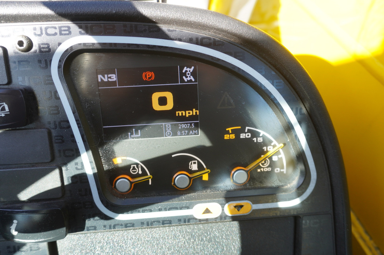 JCB 540-200 Telescopic Loader / 20m / joystick - اللودر بعجل: صور 2 JCB 540-200 Telescopic Loader / 20m / joystick - اللودر بعجل: صور 2