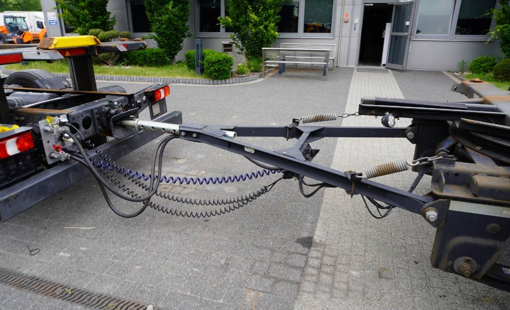 KOGEL BDF Low Deck Mega trailer - شاحنات الحاويات/ جسم علوي قابل للتغيير مقطورة: صور 4 KOGEL BDF Low Deck Mega trailer - شاحنات الحاويات/ جسم علوي قابل للتغيير مقطورة: صور 4