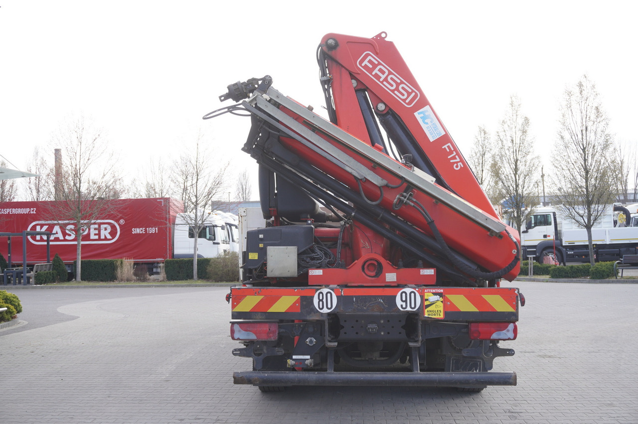 MAN TGS 26.360 Flatbed / Fassi F175 7.7 T / steered 3rd axle - شاحنة كرين: صور 5 MAN TGS 26.360 Flatbed / Fassi F175 7.7 T / steered 3rd axle - شاحنة كرين: صور 5