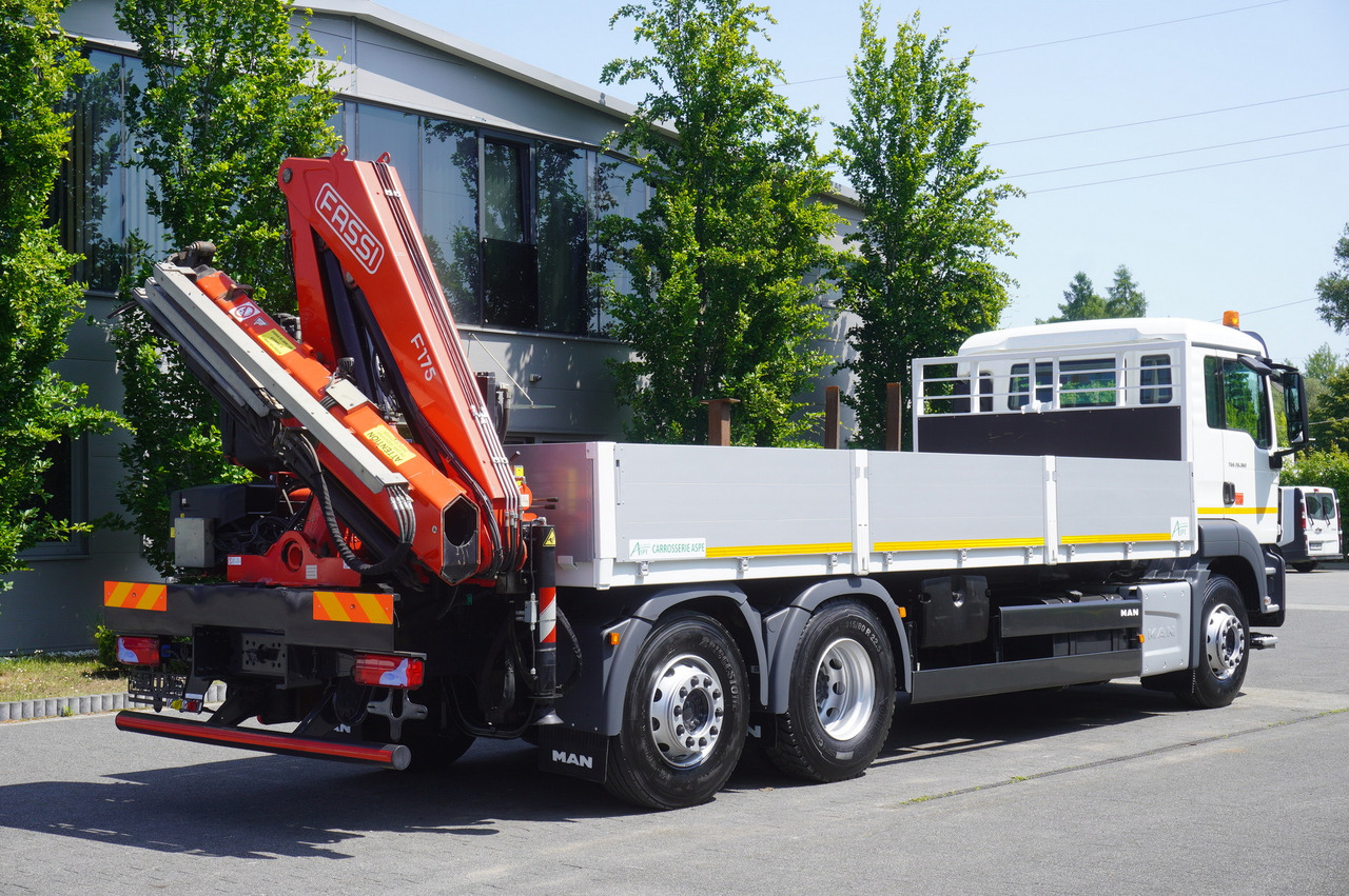 MAN TGS 26.360 Flatbed / Fassi F175 7.7 T / steered 3rd axle - شاحنات مسطحة, شاحنة كرين: صور 5 MAN TGS 26.360 Flatbed / Fassi F175 7.7 T / steered 3rd axle - شاحنات مسطحة, شاحنة كرين: صور 5