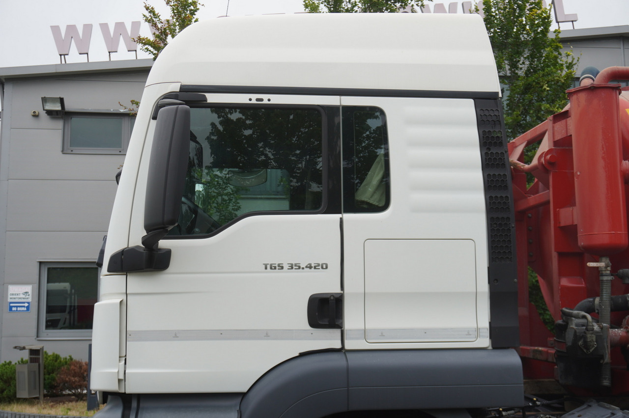 صهريج السماد السائل MAN TGS 35.420 8×2 / NEW septic barrel 13000 L / 3 steered axles: صور 17