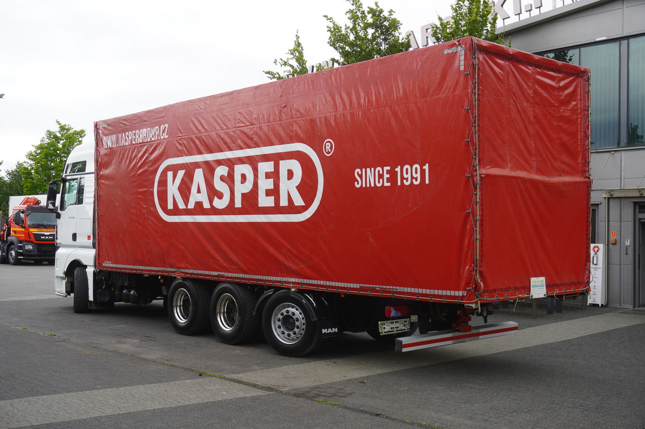 MAN TGX 35.580 E6 8x4 /4 / 23 EPAL tarp superstructure / 4th axle steered - شاحنة ستارة: صور 3 MAN TGX 35.580 E6 8x4 /4 / 23 EPAL tarp superstructure / 4th axle steered - شاحنة ستارة: صور 3