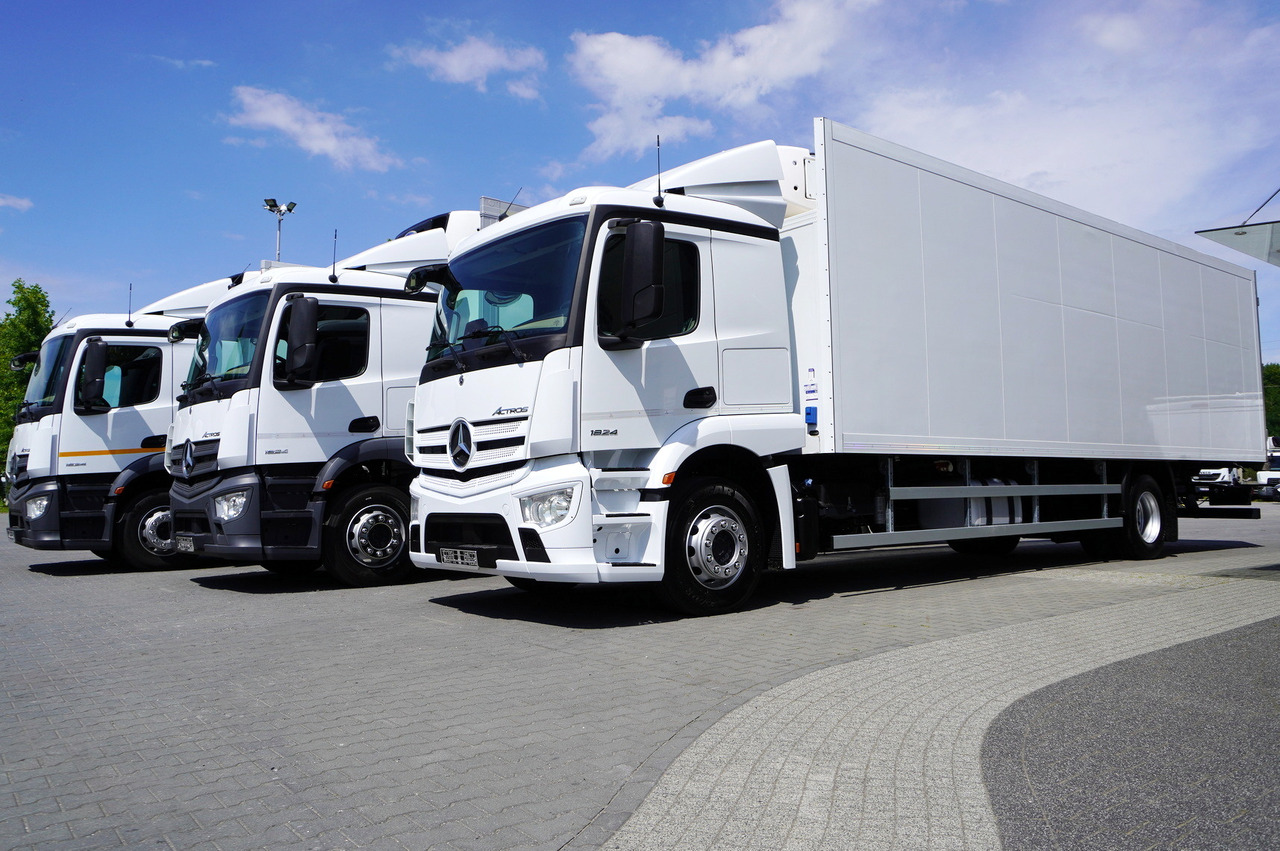 MERCEDES-BENZ Actros 1824 / Refrigerator 22 EPAL / Carrier Supra 1250 / Sleeping cabin / 3 units - مبردة شاحنة: صور 5 MERCEDES-BENZ Actros 1824 / Refrigerator 22 EPAL / Carrier Supra 1250 / Sleeping cabin / 3 units - مبردة شاحنة: صور 5