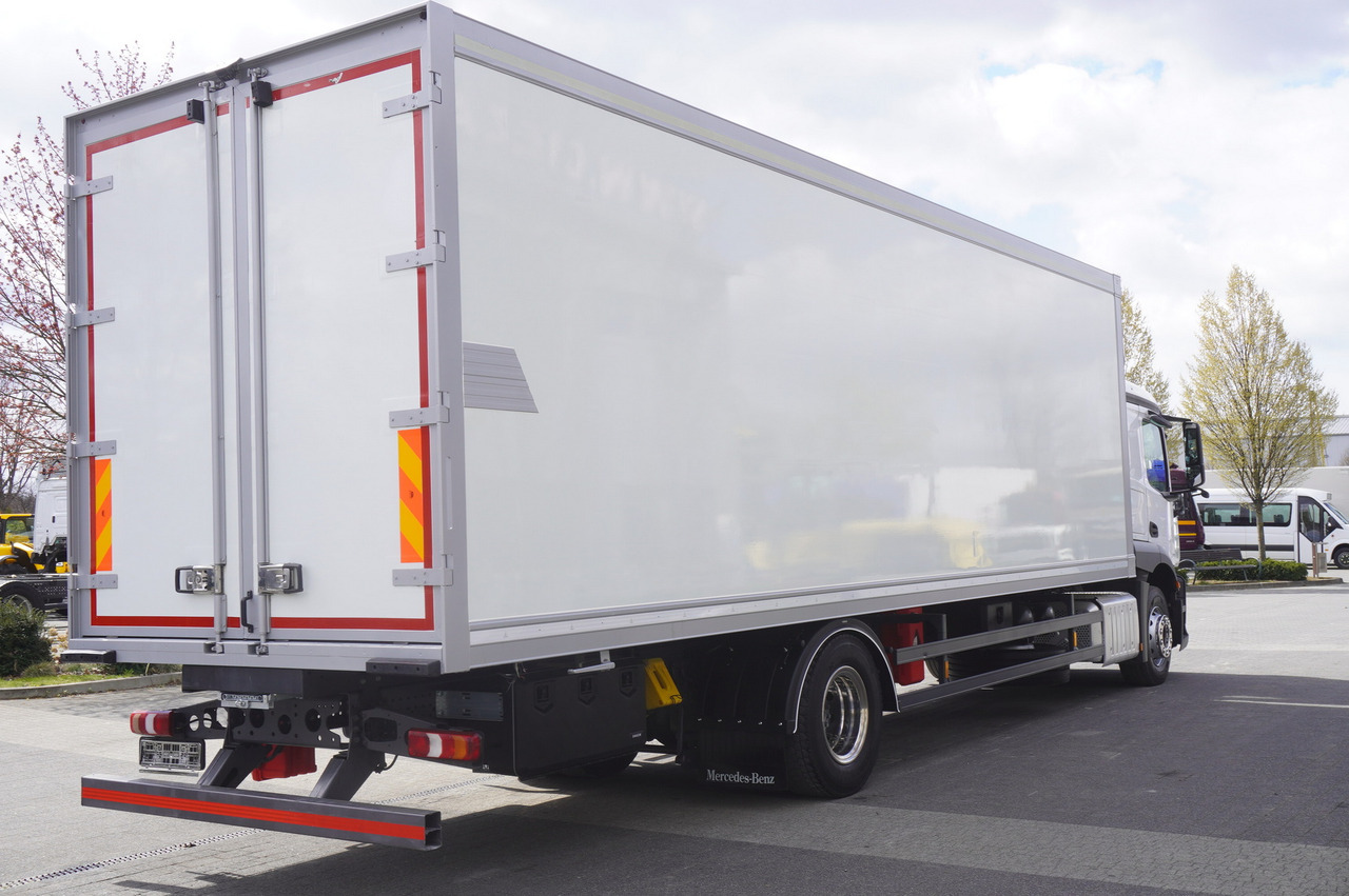 MERCEDES-BENZ Actros 1824 / Refrigerator / Carrier Supra 1250 / Sleeping cabin - مبردة شاحنة: صور 3 MERCEDES-BENZ Actros 1824 / Refrigerator / Carrier Supra 1250 / Sleeping cabin - مبردة شاحنة: صور 3