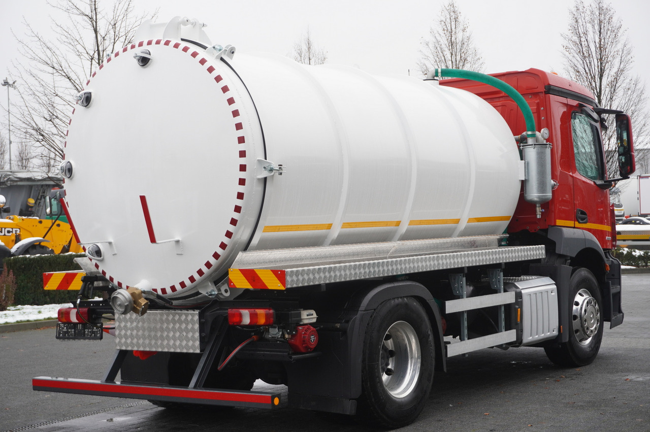MERCEDES-BENZ Actros 1833 / 260 tho. km / NEW septic tank 11000 l - شاحنة صهريج: صور 5 MERCEDES-BENZ Actros 1833 / 260 tho. km / NEW septic tank 11000 l - شاحنة صهريج: صور 5