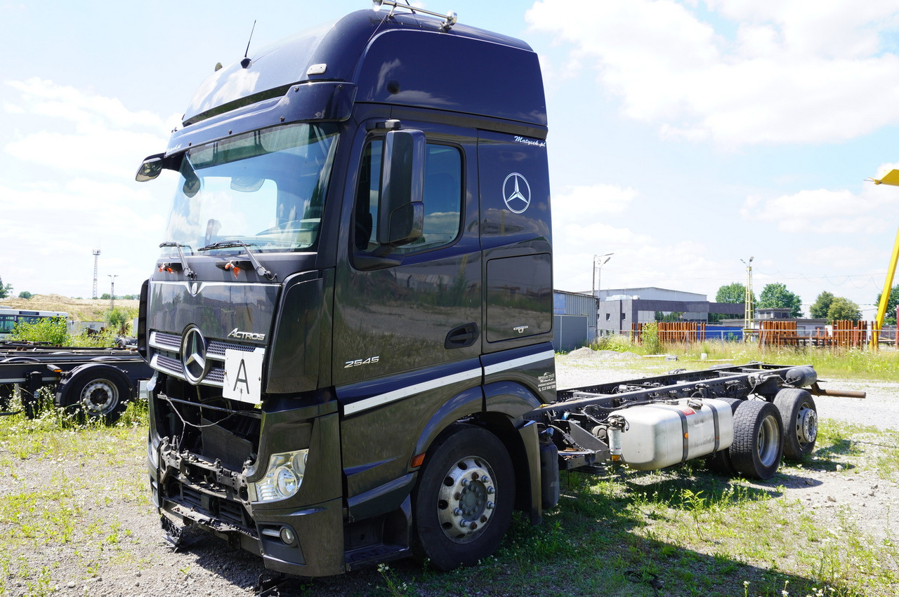 MERCEDES-BENZ Actros 2545 GIGA / without engine - قطع الغيار: صور 2 MERCEDES-BENZ Actros 2545 GIGA / without engine - قطع الغيار: صور 2