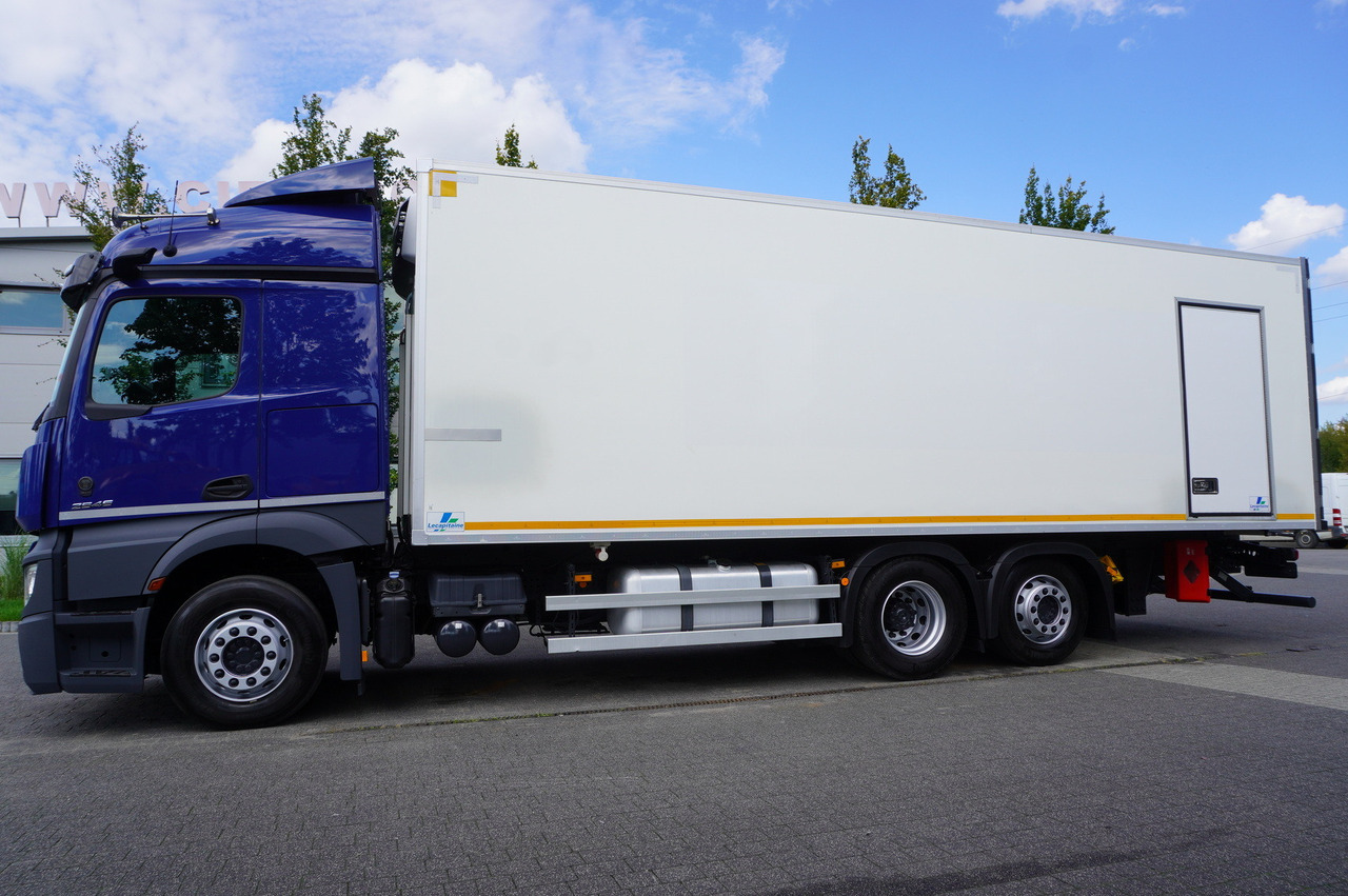 MERCEDES-BENZ Actros 2546 / Lecapitaine refrigerator 20 EPAL / Multitemperature / Carrier Supra 1150 MT - مبردة شاحنة: صور 2 MERCEDES-BENZ Actros 2546 / Lecapitaine refrigerator 20 EPAL / Multitemperature / Carrier Supra 1150 MT - مبردة شاحنة: صور 2