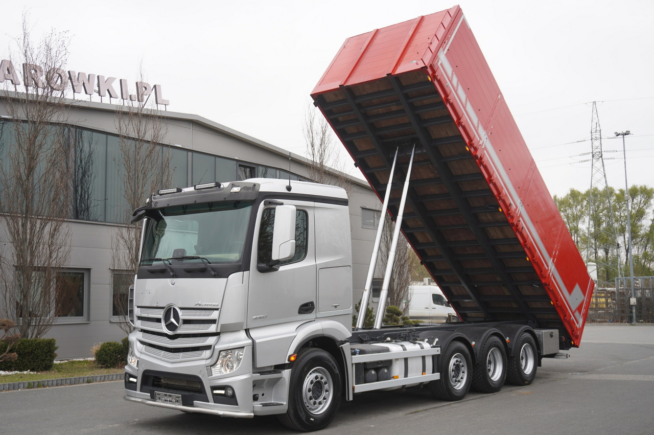 MERCEDES-BENZ Actros 3563 8x4 / Tipper for grain 20 t load capacity - شاحنات مسطحة: صور 1 MERCEDES-BENZ Actros 3563 8x4 / Tipper for grain 20 t load capacity - شاحنات مسطحة: صور 1