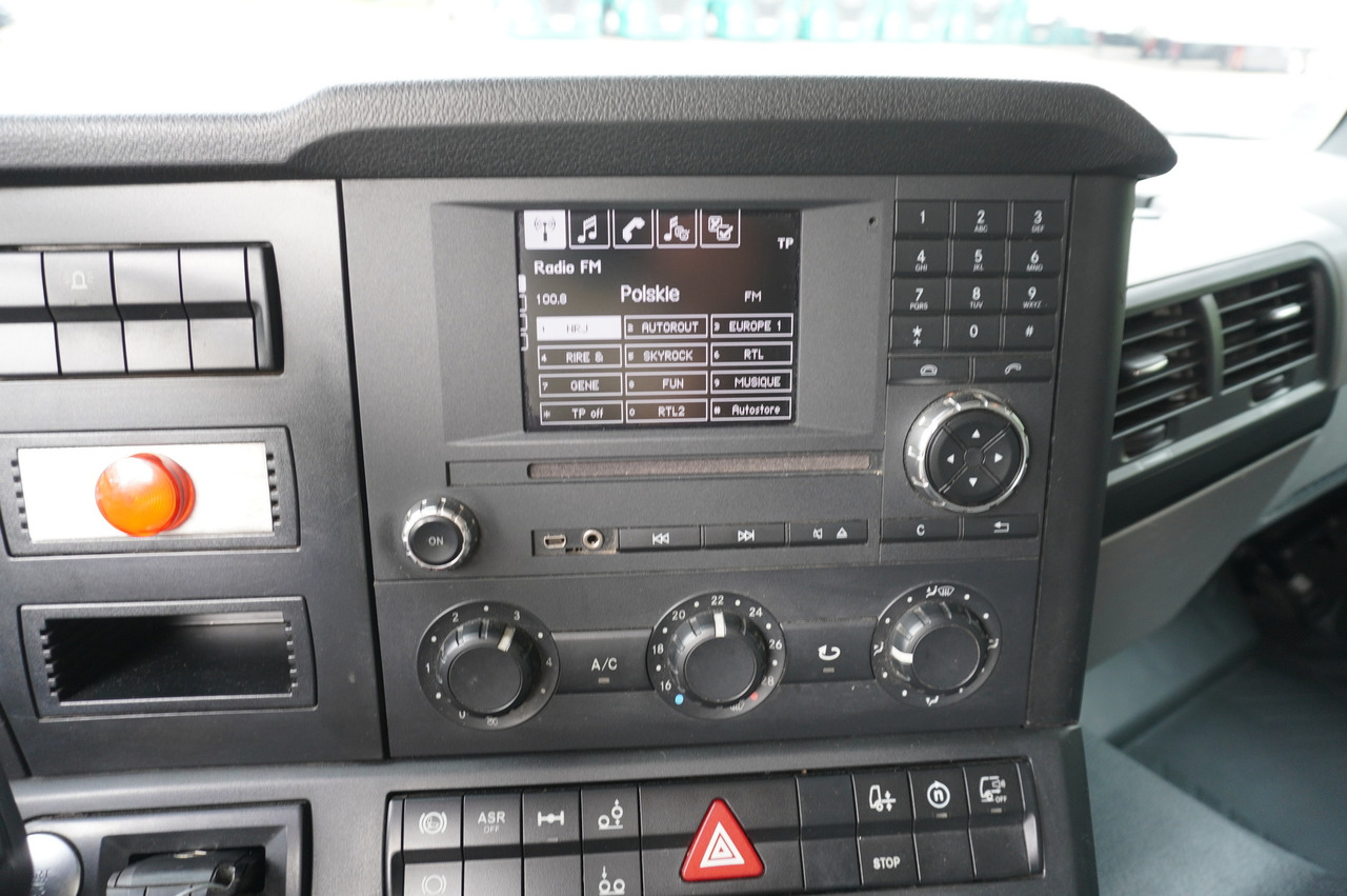 شاحنة القمامة MERCEDES-BENZ Antos 3240 8x2 / Tajfun 5T crane / Farid Industries garbage truck/ 3 steered axles: صور 14 شاحنة القمامة MERCEDES-BENZ Antos 3240 8x2 / Tajfun 5T crane / Farid Industries garbage truck/ 3 steered axles: صور 14