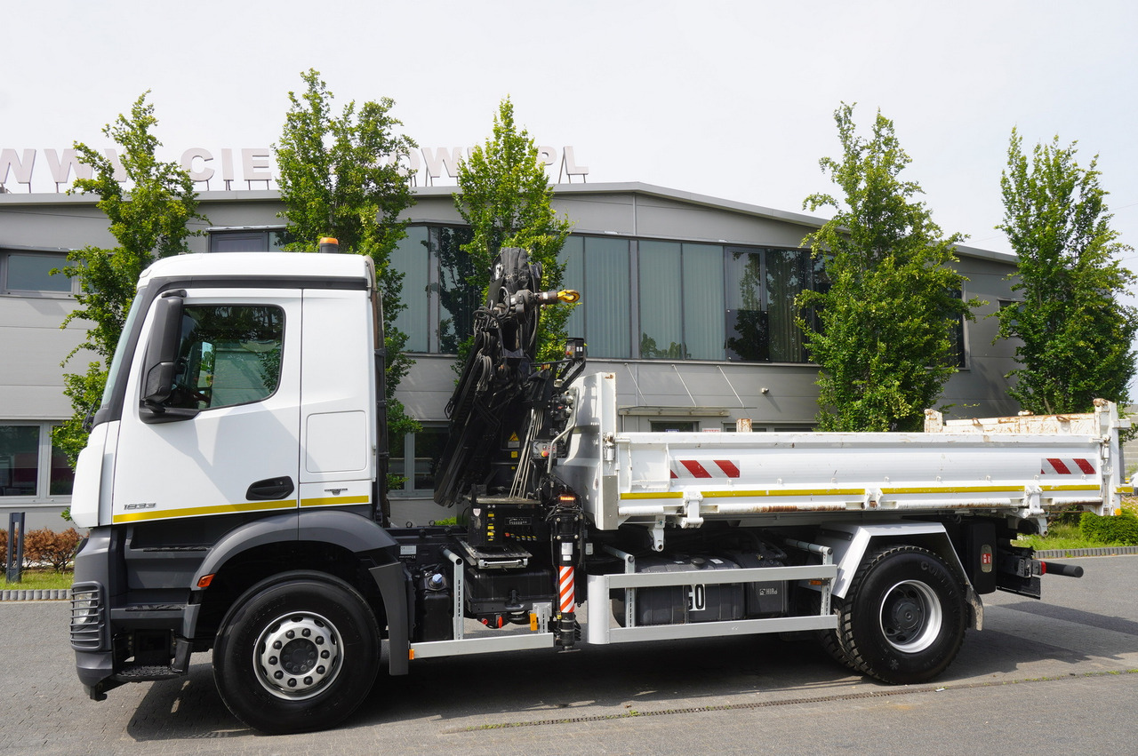 MERCEDES-BENZ Arocs 1833 / 87,000 km!!! / Hds HIAB X-DUO 128 B-2 / three-sided tipper - شاحنة كرين, شاحنة كرين: صور 5 MERCEDES-BENZ Arocs 1833 / 87,000 km!!! / Hds HIAB X-DUO 128 B-2 / three-sided tipper - شاحنة كرين, شاحنة كرين: صور 5