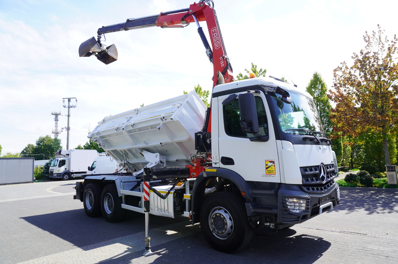 قلابات, شاحنة كرين MERCEDES-BENZ Arocs 2636 / 6x4 / HDS Fassi / 3-Way Tipper / Bortmatic: صور 9