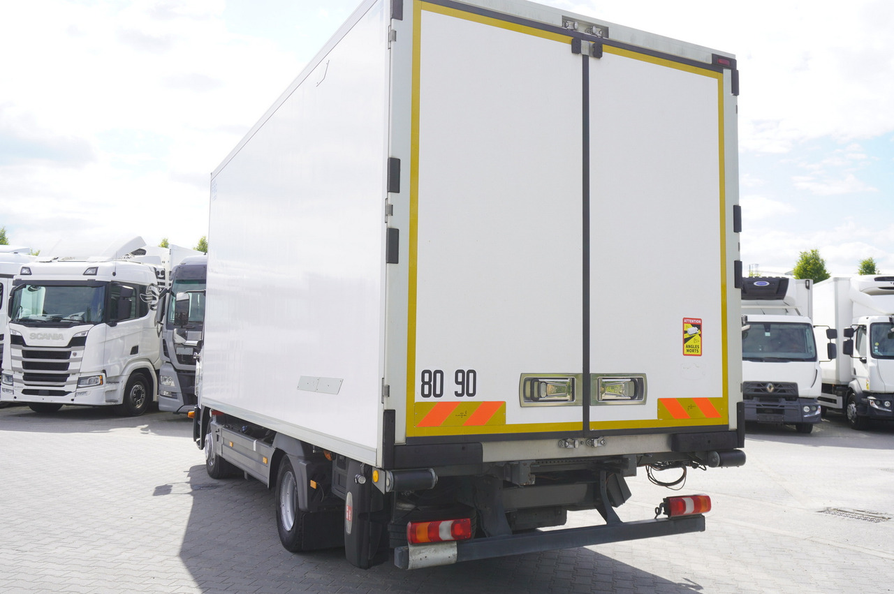 MERCEDES-BENZ Atego 1021 / Lamberet meat hook refrigerator / Carcass elevator 1000 kg / Thermoking T800 R - مبردة شاحنة, شاحنة كرين: صور 3 MERCEDES-BENZ Atego 1021 / Lamberet meat hook refrigerator / Carcass elevator 1000 kg / Thermoking T800 R - مبردة شاحنة, شاحنة كرين: صور 3