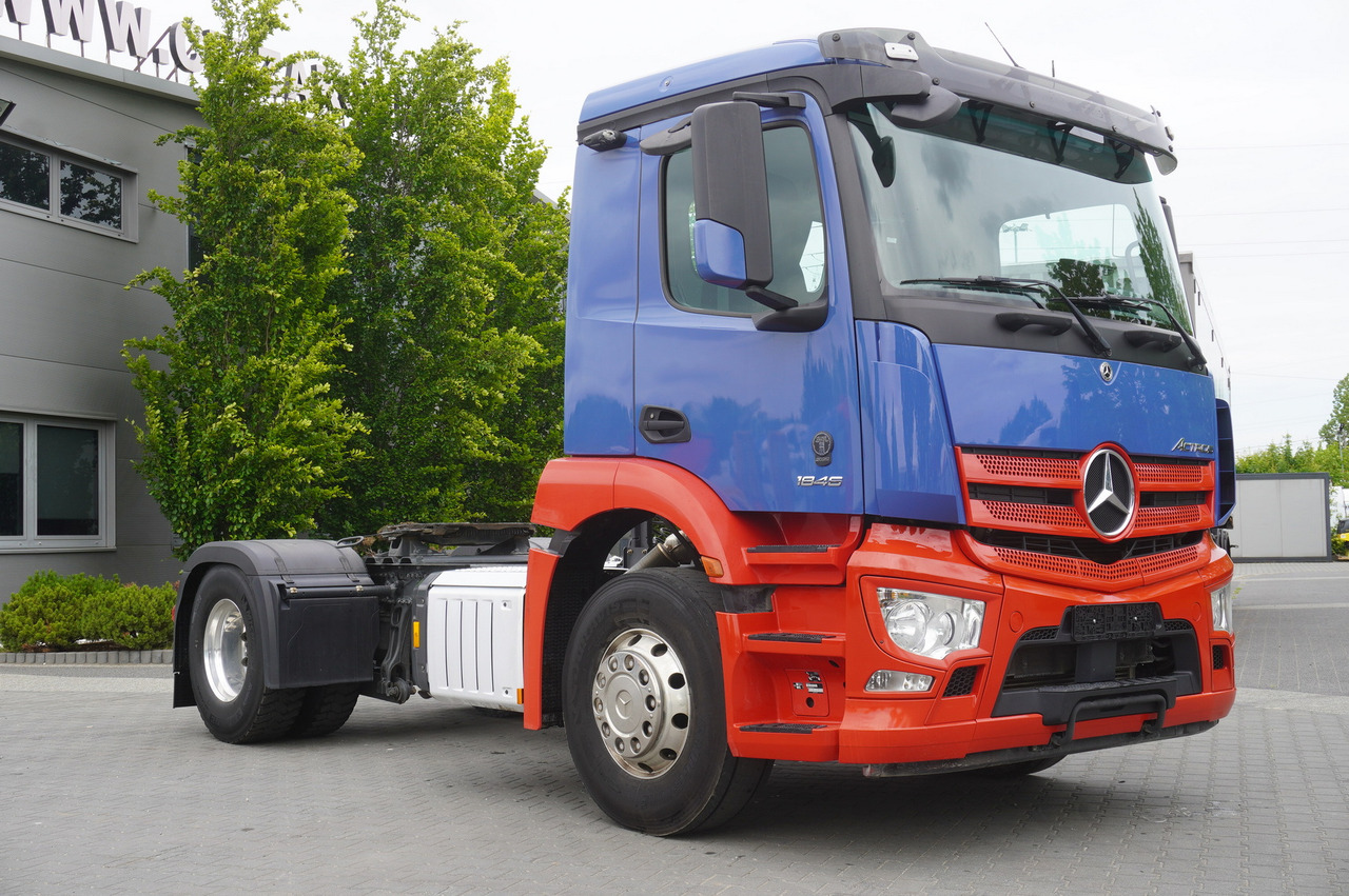 Mercedes-Benz Actros 1845 4x2 / Jost 5th wheel / 11.1 t load capacity - شاحنة جرار: صور 2 Mercedes-Benz Actros 1845 4x2 / Jost 5th wheel / 11.1 t load capacity - شاحنة جرار: صور 2