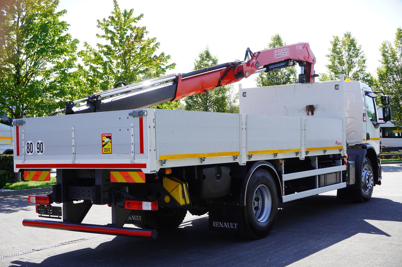 RENAULT C280 DTI 8 / FASSI crane 5.6 T / range 8 m / Flatbed 15 EPAL - شاحنات مسطحة, شاحنة كرين: صور 4 RENAULT C280 DTI 8 / FASSI crane 5.6 T / range 8 m / Flatbed 15 EPAL - شاحنات مسطحة, شاحنة كرين: صور 4