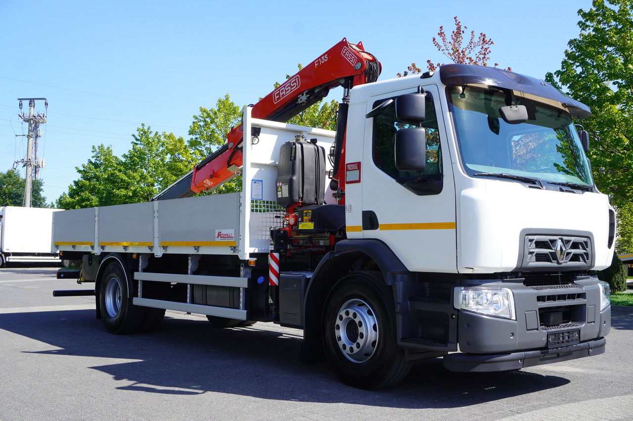 RENAULT C280 DTI 8 / FASSI crane 5.6 T / range 8 m / Flatbed 15 EPAL - شاحنة كرين: صور 5 RENAULT C280 DTI 8 / FASSI crane 5.6 T / range 8 m / Flatbed 15 EPAL - شاحنة كرين: صور 5