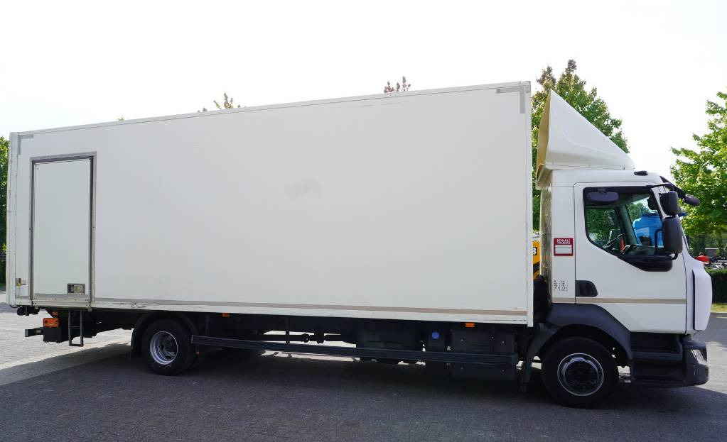 RENAULT D12 E6 / Container 18 pallets / tail lift - بصندوق مغلق شاحنة: صور 3 RENAULT D12 E6 / Container 18 pallets / tail lift - بصندوق مغلق شاحنة: صور 3