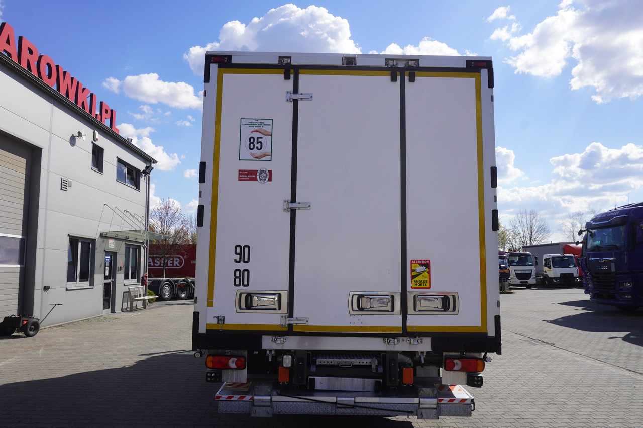 RENAULT D12 / Lamberet refrigerated truck / Dhollandia tail lift 1500 kg / 130 thousand km !! - مبردة شاحنة: صور 4 RENAULT D12 / Lamberet refrigerated truck / Dhollandia tail lift 1500 kg / 130 thousand km !! - مبردة شاحنة: صور 4