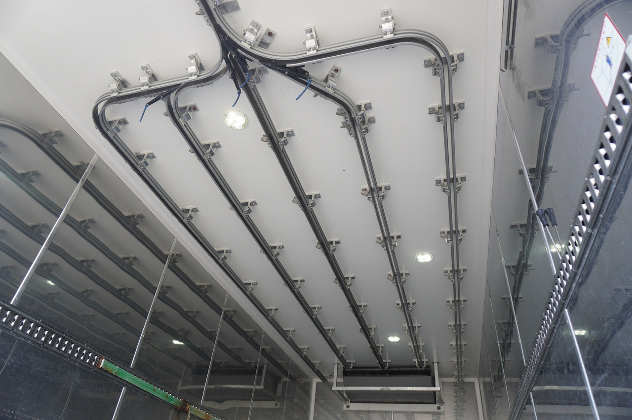 RENAULT D13 / 90 tho km !!! / Meat hook refrigerator / Thermoking T800R / 2 units - مبردة شاحنة: صور 3 RENAULT D13 / 90 tho km !!! / Meat hook refrigerator / Thermoking T800R / 2 units - مبردة شاحنة: صور 3