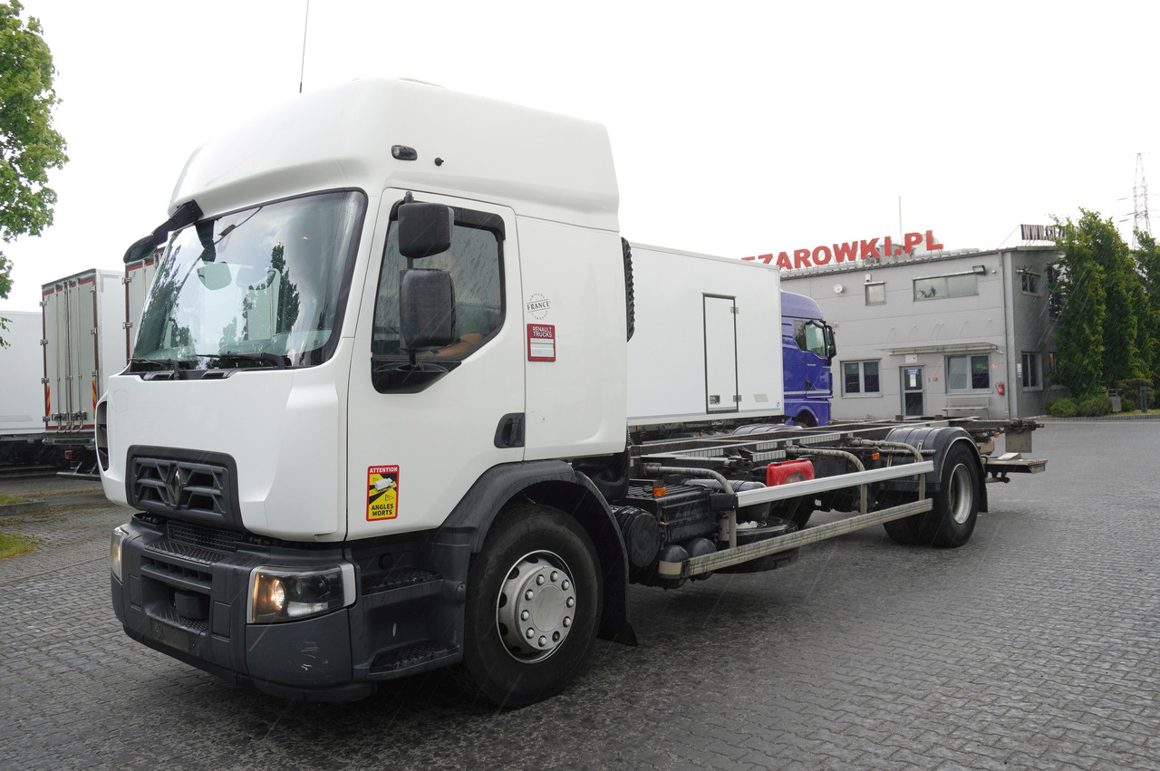 RENAULT D19 Wide Glob / BDF / load capacity 11t / 280 thousand km / tail lift - الشاسيه شاحنة: صور 2 RENAULT D19 Wide Glob / BDF / load capacity 11t / 280 thousand km / tail lift - الشاسيه شاحنة: صور 2