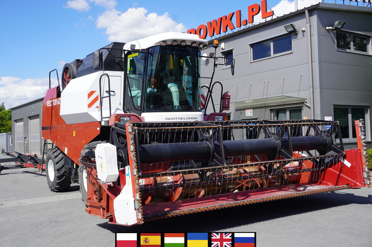 ROSTSELMASH VECTOR 425 RSM-101 grain harvester + Header 5 m + rapeseed harvesting extension / 2300 MTH - حصادة شاملة: صور 1 ROSTSELMASH VECTOR 425 RSM-101 grain harvester + Header 5 m + rapeseed harvesting extension / 2300 MTH - حصادة شاملة: صور 1