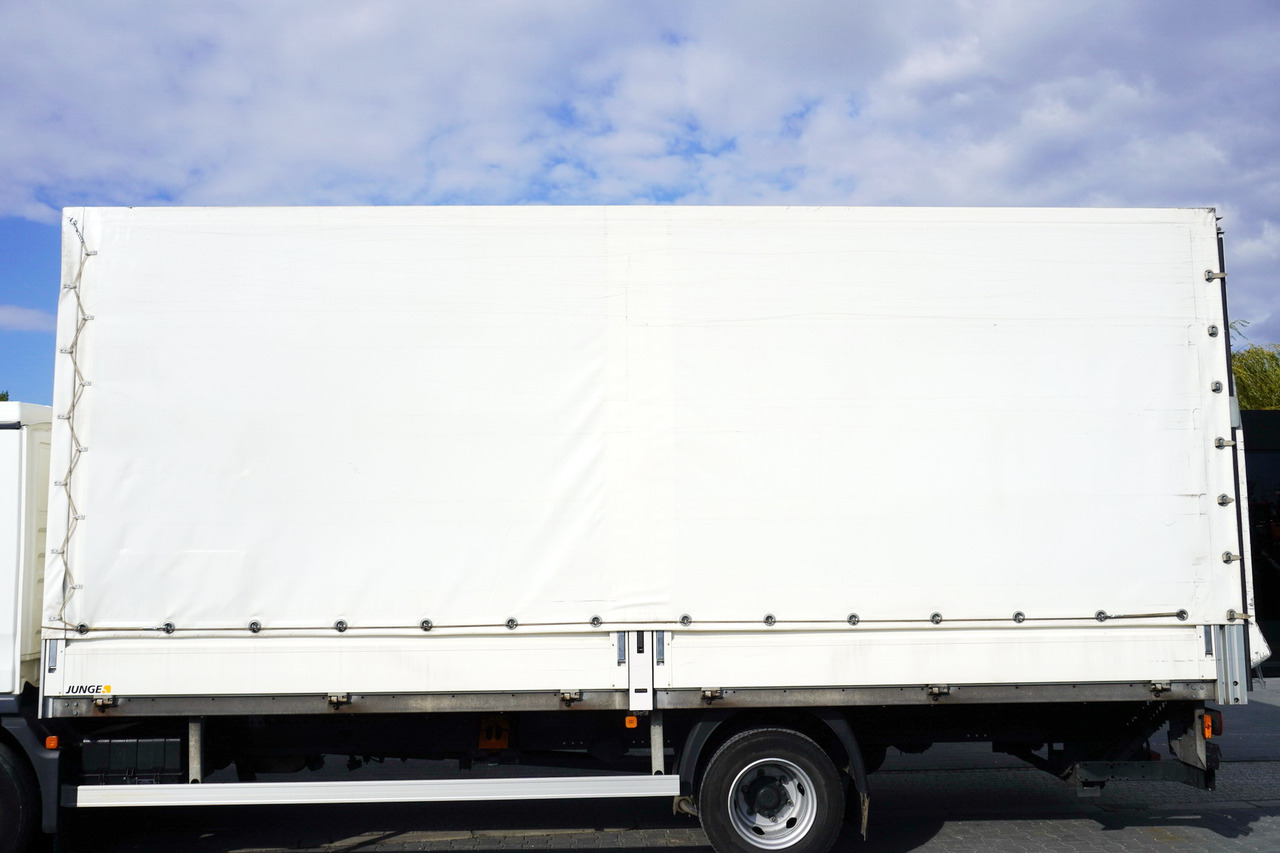 SAXAS Container body + lift Dhollandia 1000 kg - بصندوق مغلق: صور 3 SAXAS Container body + lift Dhollandia 1000 kg - بصندوق مغلق: صور 3