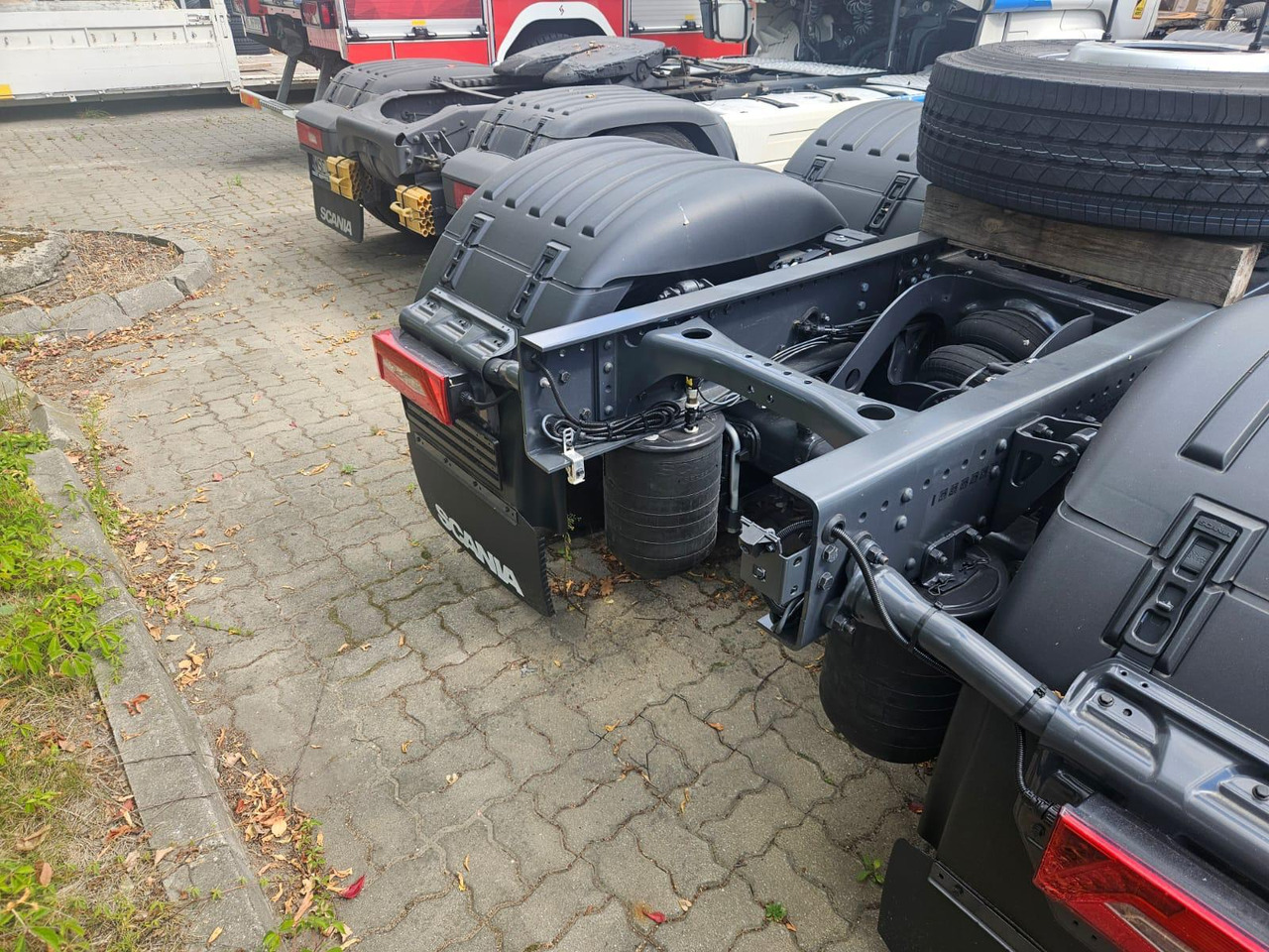 شاحنة القمامة جديد SCANIA P 340 B6x2*4NA / chassis frame / steering axle / CNG: صور 11
