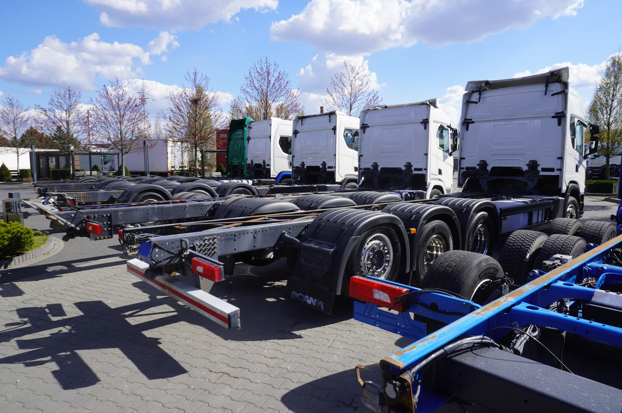 SCANIA R650 V8 / 650 HP/ frame 8.8 m / steered 4th axis / 20 units - شاحنة كرين: صور 4 SCANIA R650 V8 / 650 HP/ frame 8.8 m / steered 4th axis / 20 units - شاحنة كرين: صور 4