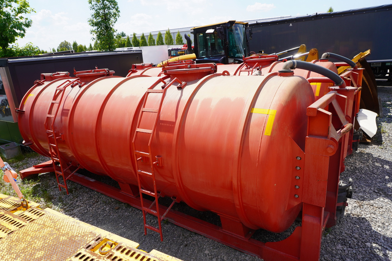 STAL UNUSED Septic barrel / 13000 l - الحمالات الخطافية: صور 2 STAL UNUSED Septic barrel / 13000 l - الحمالات الخطافية: صور 2