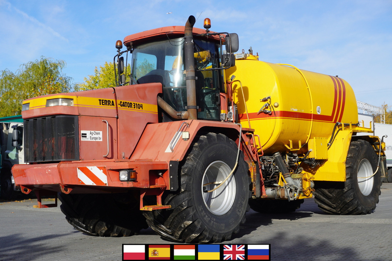 TERRA-GATOR TG 3104 Self-propelled liquid manure spreader - نثر السماد: صور 1 TERRA-GATOR TG 3104 Self-propelled liquid manure spreader - نثر السماد: صور 1