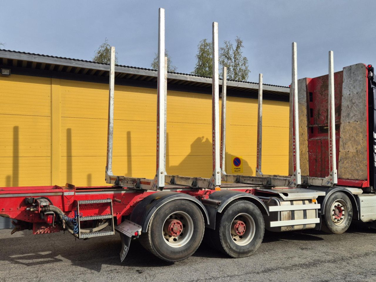 VOLVO FH 750 8x4 / 2 lifted axles / timber truck - الشاسيه شاحنة: صور 4 VOLVO FH 750 8x4 / 2 lifted axles / timber truck - الشاسيه شاحنة: صور 4