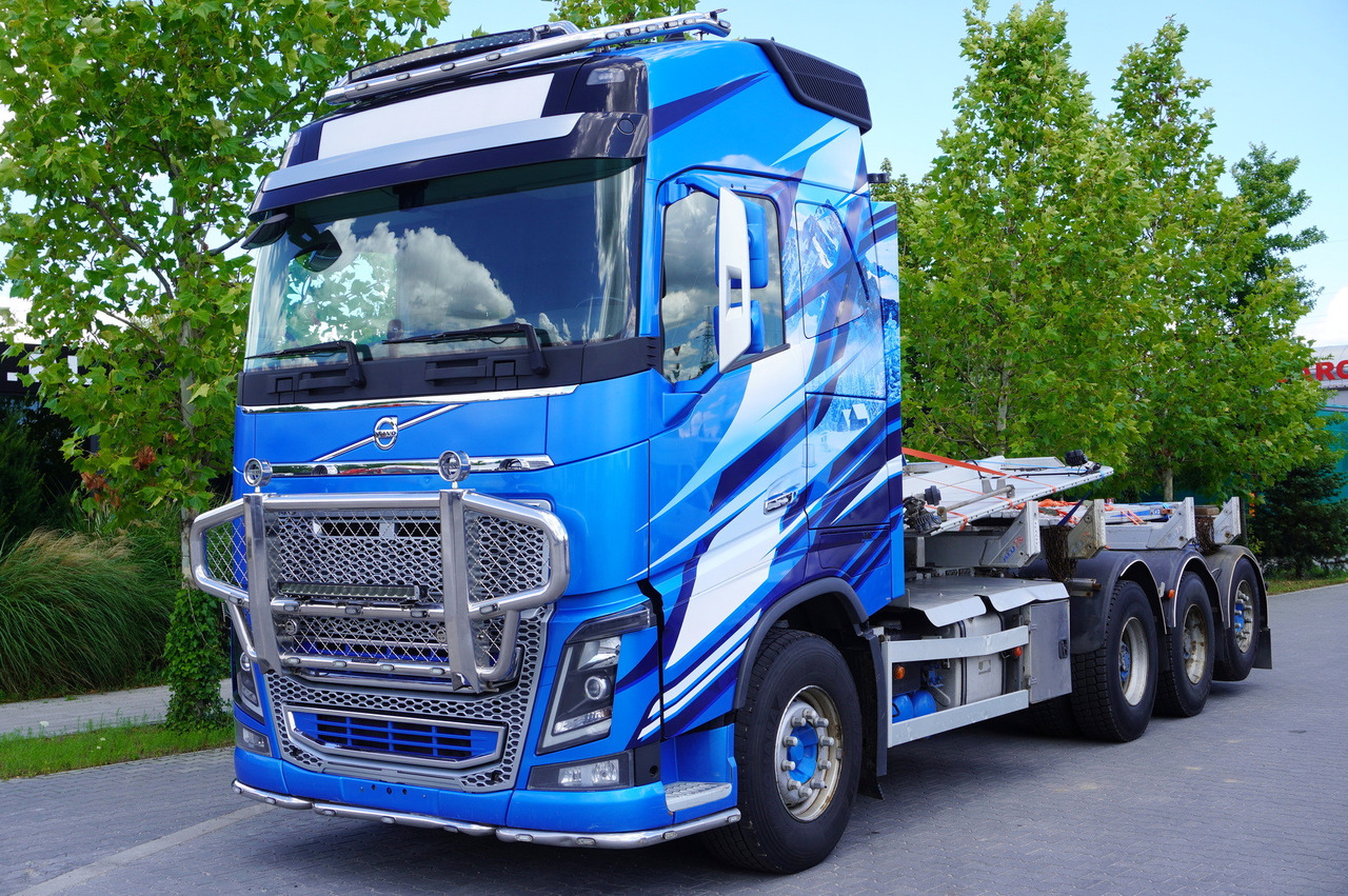 VOLVO FH16 750 8x4 / ALUCAR stanchion superstructure / 7.6 m chassis / Steered axle - الشاسيه شاحنة: صور 2 VOLVO FH16 750 8x4 / ALUCAR stanchion superstructure / 7.6 m chassis / Steered axle - الشاسيه شاحنة: صور 2