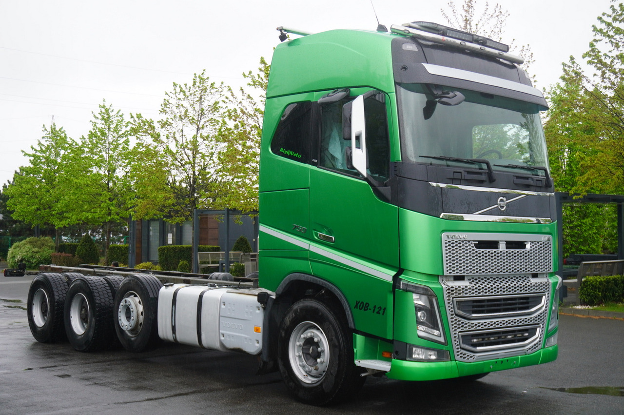 VOLVO Volvo FH16 750 8×4 / 750 HP! / 7.2 m chassis - شاحنة كرين: صور 1 VOLVO Volvo FH16 750 8×4 / 750 HP! / 7.2 m chassis - شاحنة كرين: صور 1