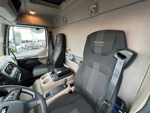 DAF XB 290 FA 16 to. Curtainsider LBW 1.5 Tonnen AHK - شاحنة ستارة: صور 3 DAF XB 290 FA 16 to. Curtainsider LBW 1.5 Tonnen AHK - شاحنة ستارة: صور 3