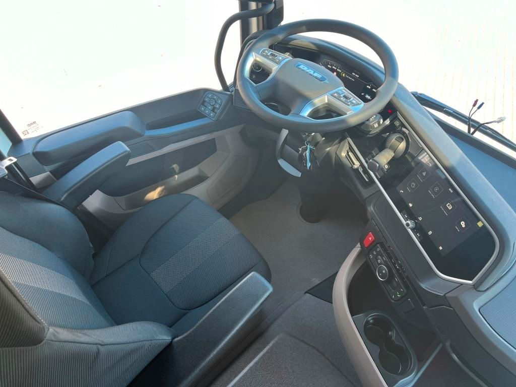 DAF XG 480 FT Automatik, Intarder, Modell 2025 - شاحنة جرار: صور 5 DAF XG 480 FT Automatik, Intarder, Modell 2025 - شاحنة جرار: صور 5