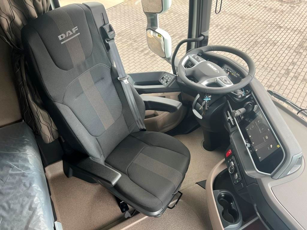 DAF XG 480 FT Intarder, Standklima, Modell 2025 - شاحنة جرار: صور 5 DAF XG 480 FT Intarder, Standklima, Modell 2025 - شاحنة جرار: صور 5