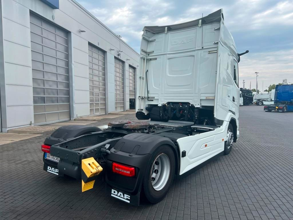 DAF XG 480 FT Intarder Standklima - zur Miete! - شاحنة جرار: صور 4 DAF XG 480 FT Intarder Standklima - zur Miete! - شاحنة جرار: صور 4