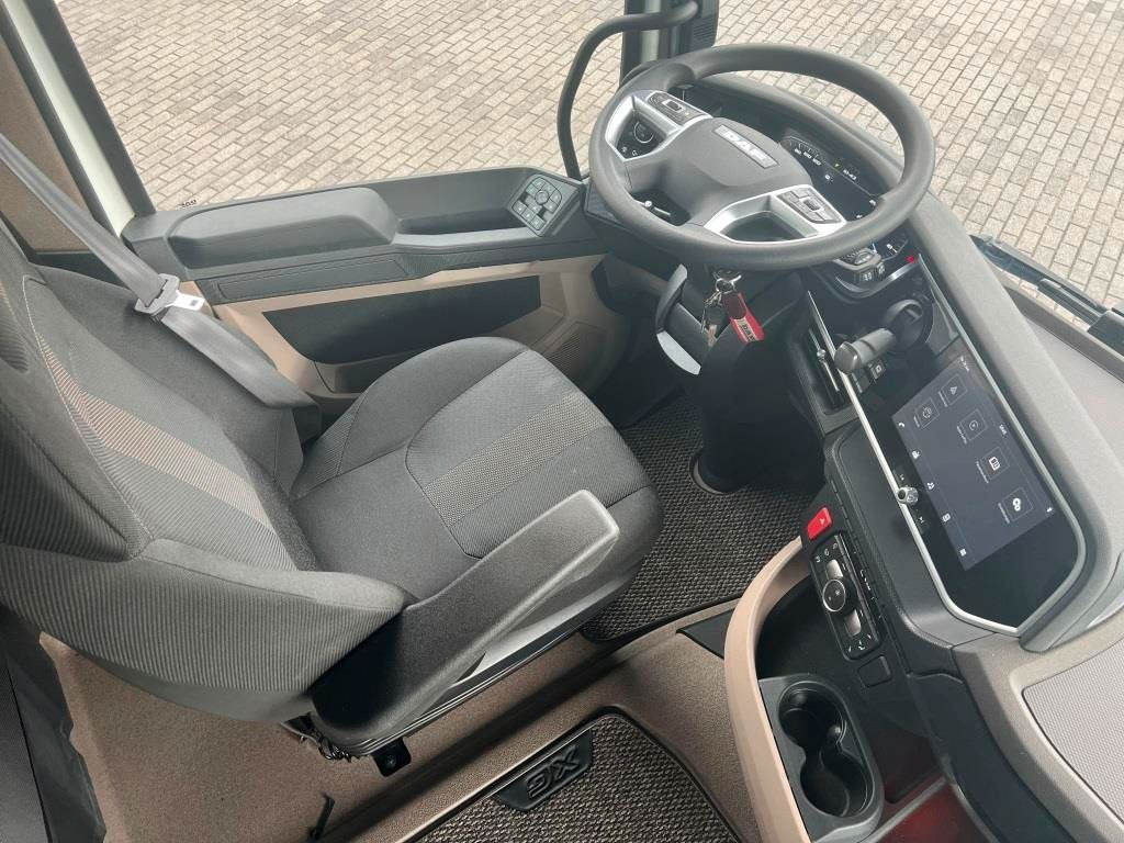 DAF XG 480 FT Intarder Standklima - zur Miete! - شاحنة جرار: صور 5 DAF XG 480 FT Intarder Standklima - zur Miete! - شاحنة جرار: صور 5