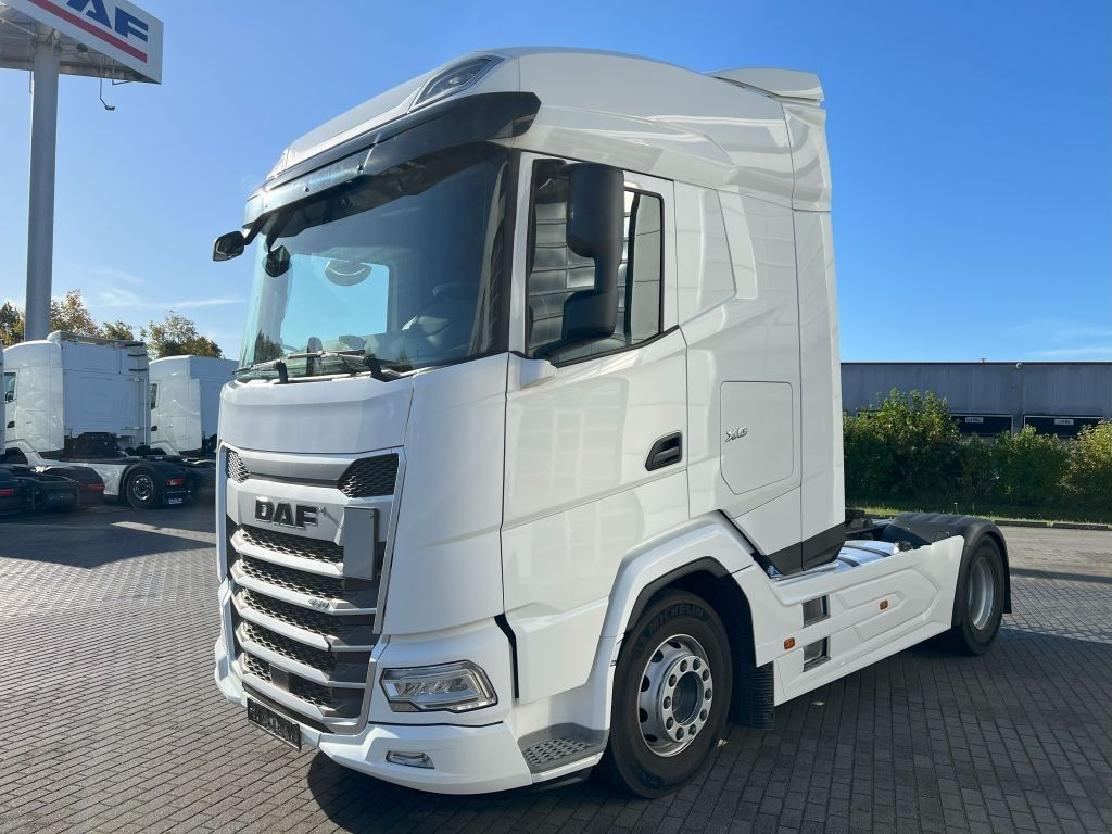 DAF XG 480 FT TraXon Intarder 2xTank Hydraulikanlage - شاحنة جرار: صور 2 DAF XG 480 FT TraXon Intarder 2xTank Hydraulikanlage - شاحنة جرار: صور 2