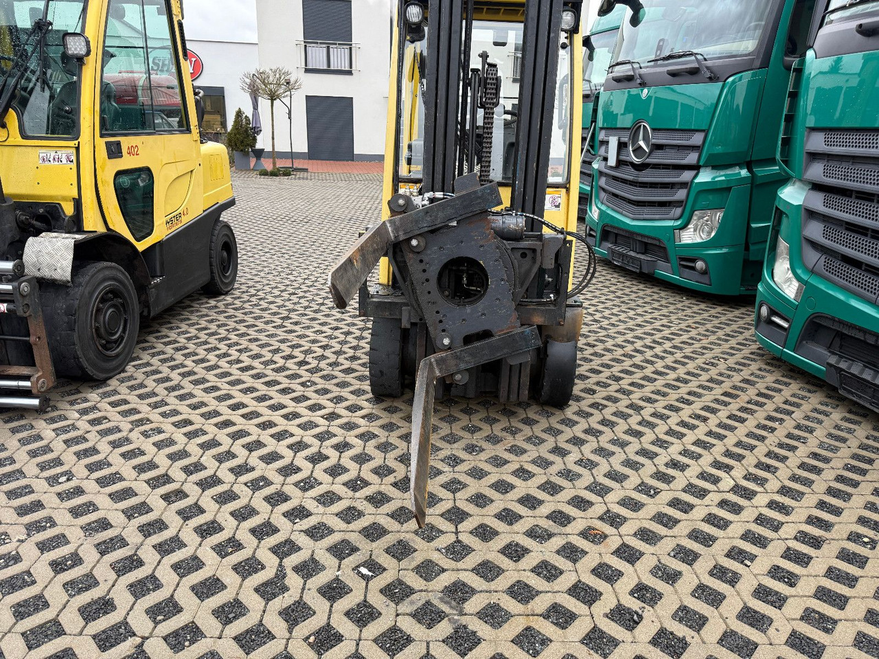 Hyster H1,6 FT drehbare Klammergabel Hyster H1,6 FT drehbare Klammergabel - رافعة شوكية تعمل بالغاز: صور 3 Hyster H1,6 FT drehbare Klammergabel Hyster H1,6 FT drehbare Klammergabel - رافعة شوكية تعمل بالغاز: صور 3